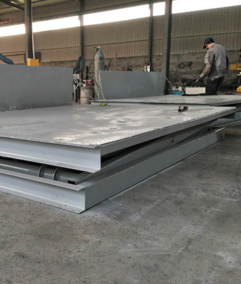 河北丽阳食品厂采购剪叉式装卸平台