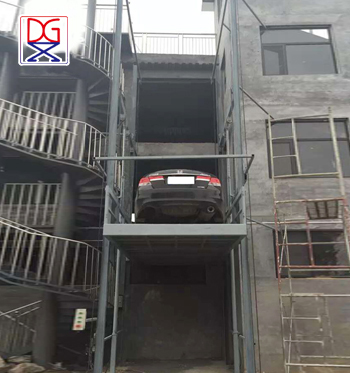 汽车导轨式升降机